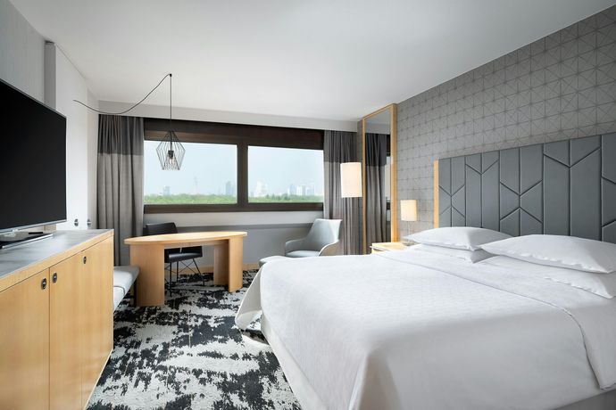 Verified hotel review - Sheraton Frankfurt Airport Hotel & Conference Center - 26