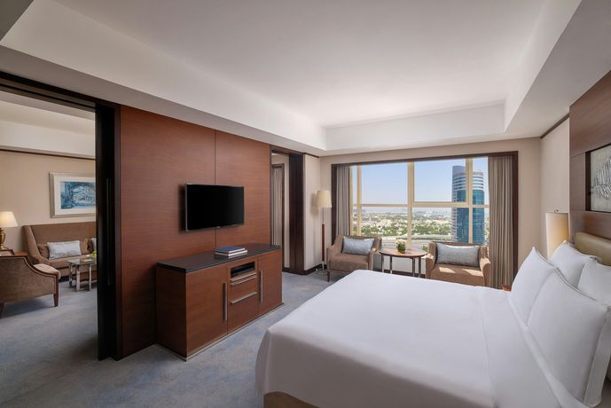 Grand Millennium Dubai - 54