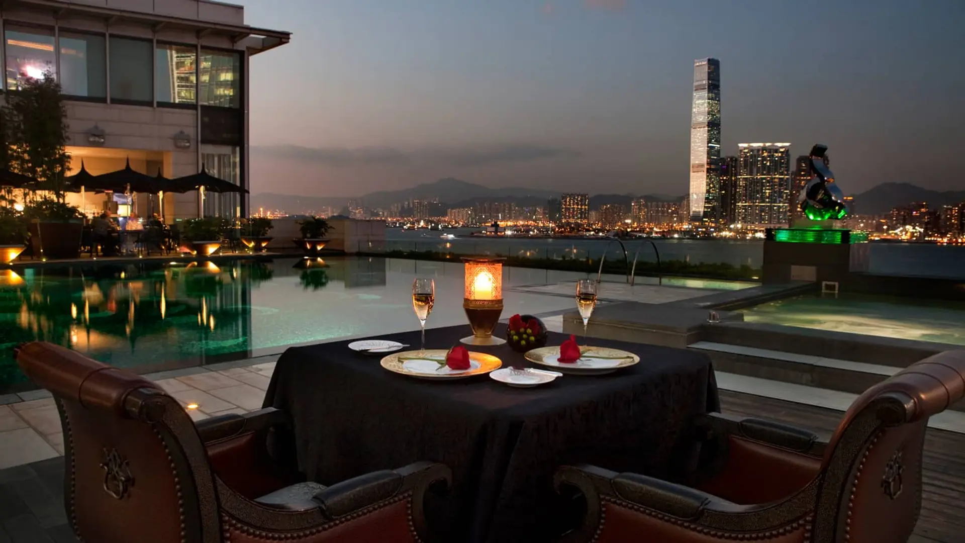 Review of Four Seasons Hotel Hong Kong - 6