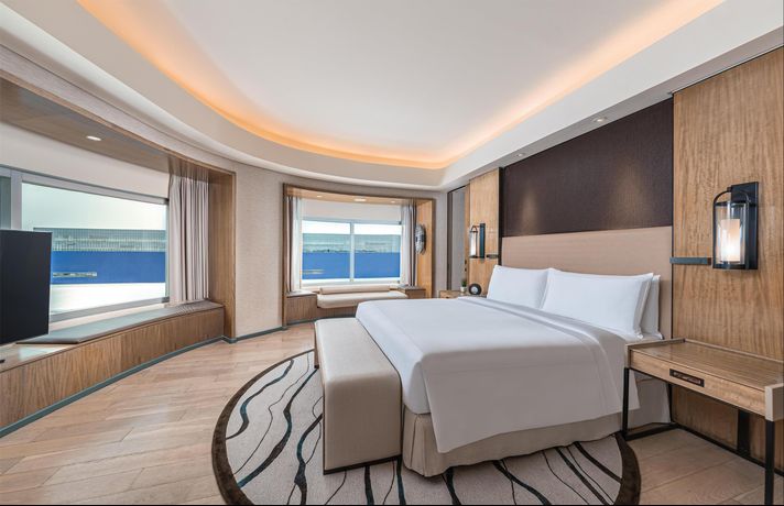 Conrad Manila - 47
