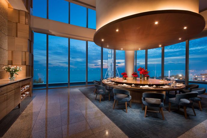 Conrad Manila - 22