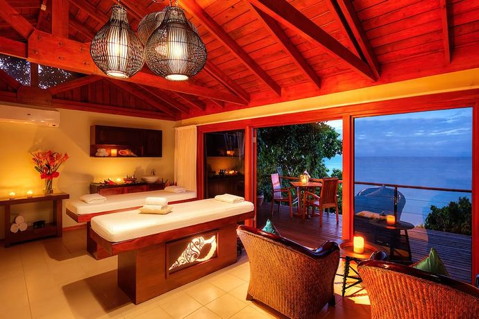 Royal Davui Island Resort - 11