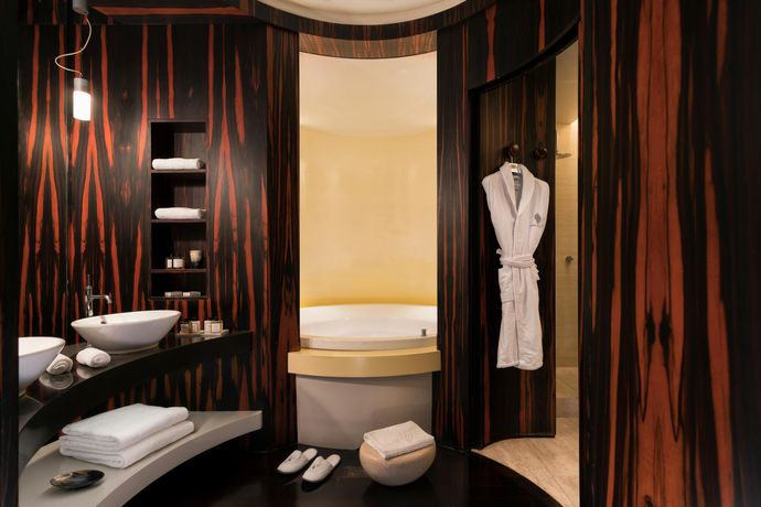 Verified hotel review - Sina The Gray - 6