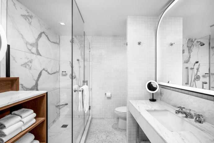 Verified hotel review - The London NYC - 12