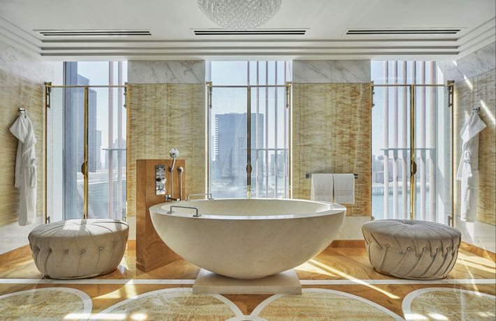 Verified hotel review - Four Seasons Hotel Abu Dhabi at Al Maryah Island - 16