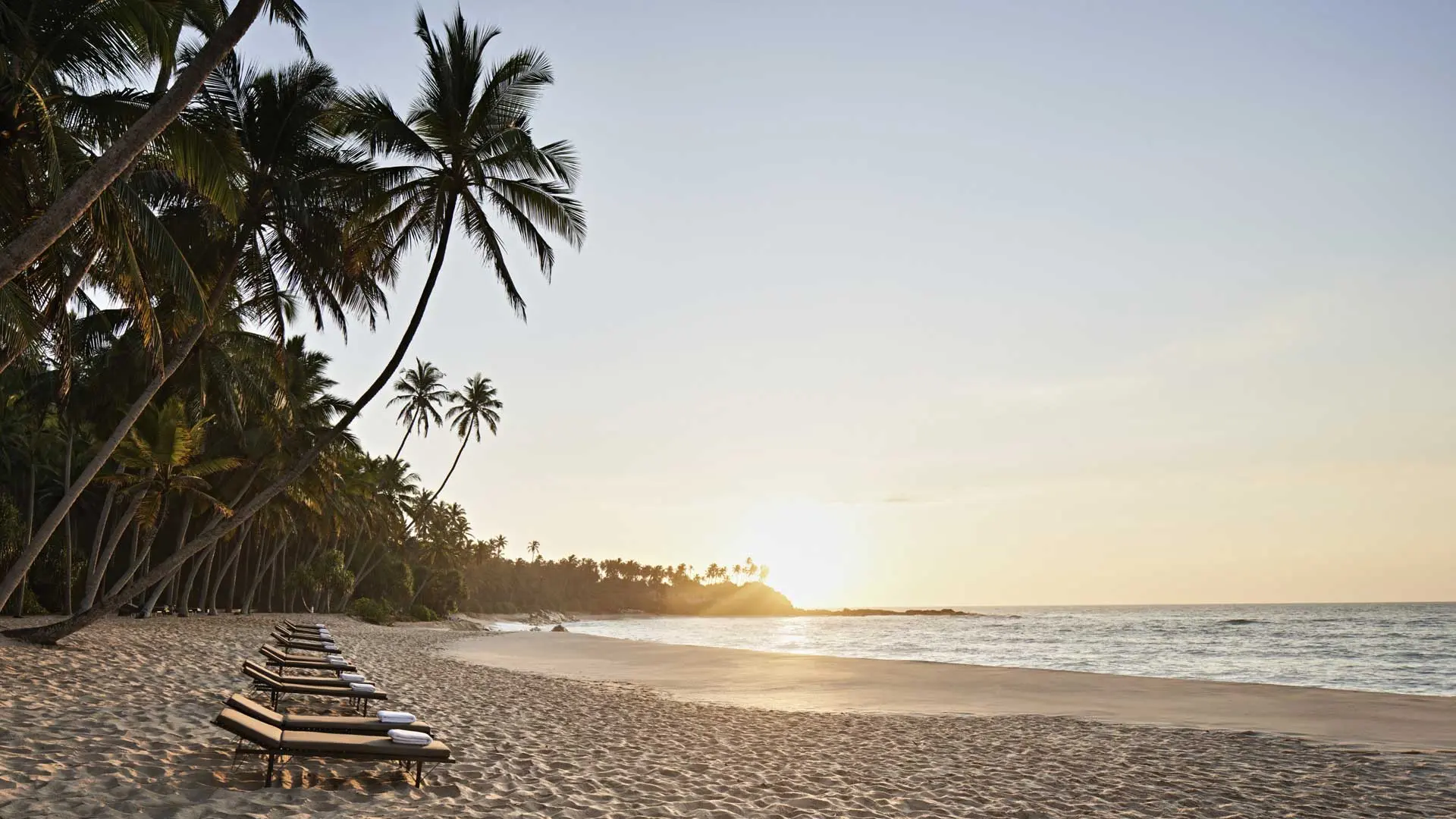 Hotel review Service & Facilities' - Amanwella - 0