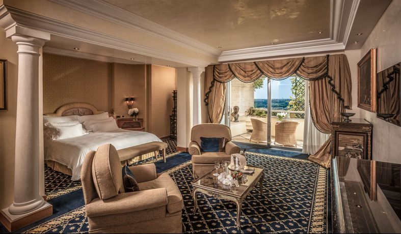 Verified hotel review - Rome Cavalieri A Waldorf Astoria Hotel - 3