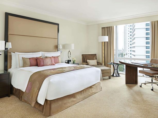 Fairmont Makati - 48