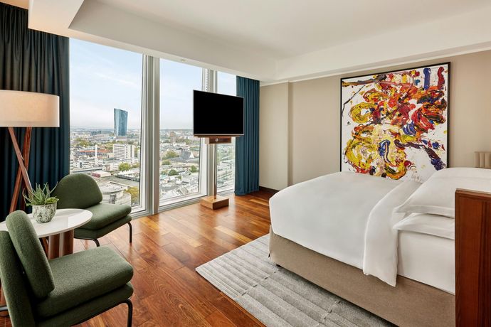Verified hotel review - JW Marriott Hotel Frankfurt  - 18