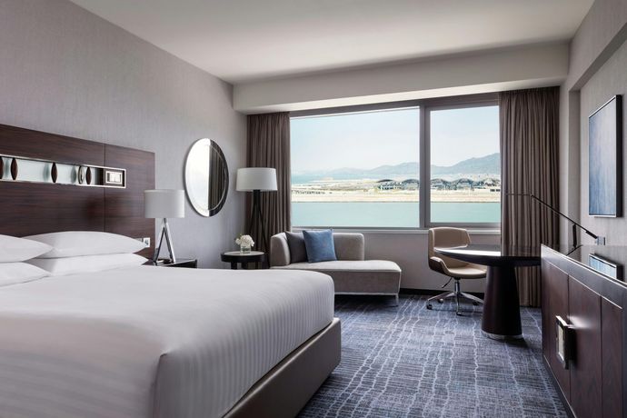 Hong Kong SkyCity Marriott Hotel - 17