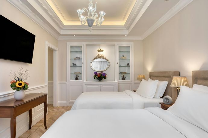 Verified hotel review - King George, a Luxury Collection Hotel - 6