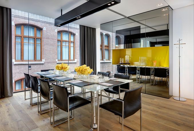 Conservatorium Hotel - 54