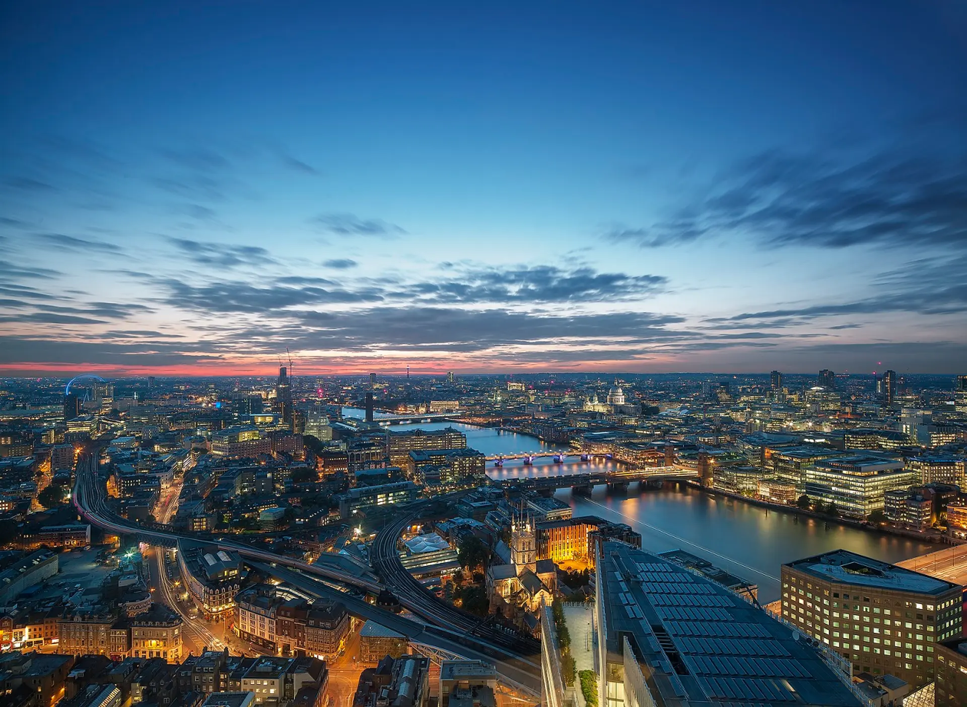 Hotel review Location' - Shangri-La Hotel at The Shard, London - 1