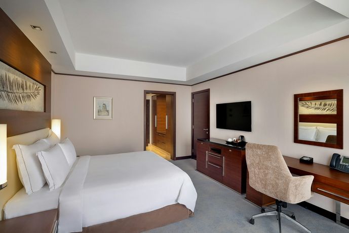 Grand Millennium Dubai