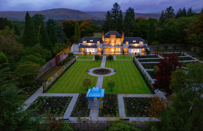 Inverlochy Castle - 16