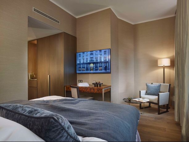 Verified hotel review - The Emblem Hotel - 39