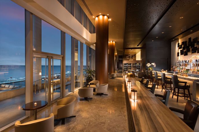 Conrad Manila - 9