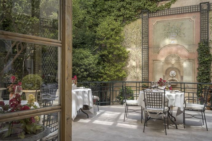 Verified hotel review - Relais & Châteaux Orfila - 12