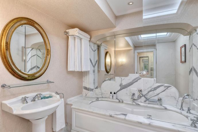 Verified hotel review - King George, a Luxury Collection Hotel - 52