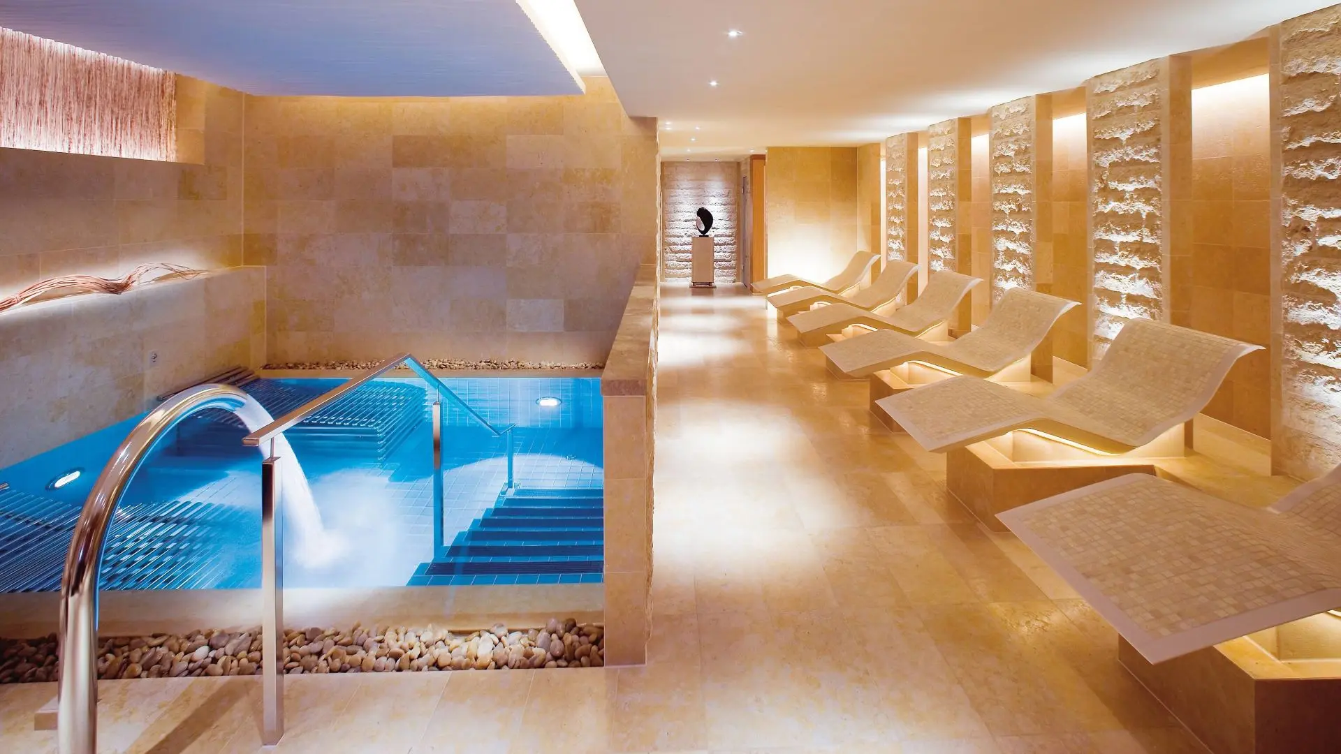 Review of The Landmark Mandarin Oriental Hong Kong - 4