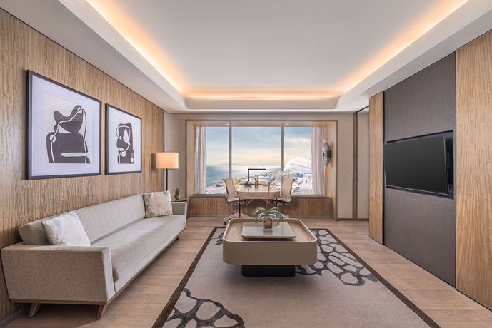 Conrad Manila - 54