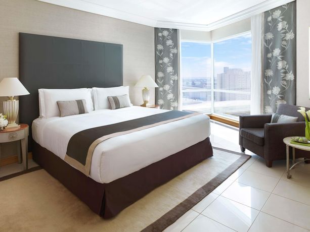 Fairmont Dubai - 7