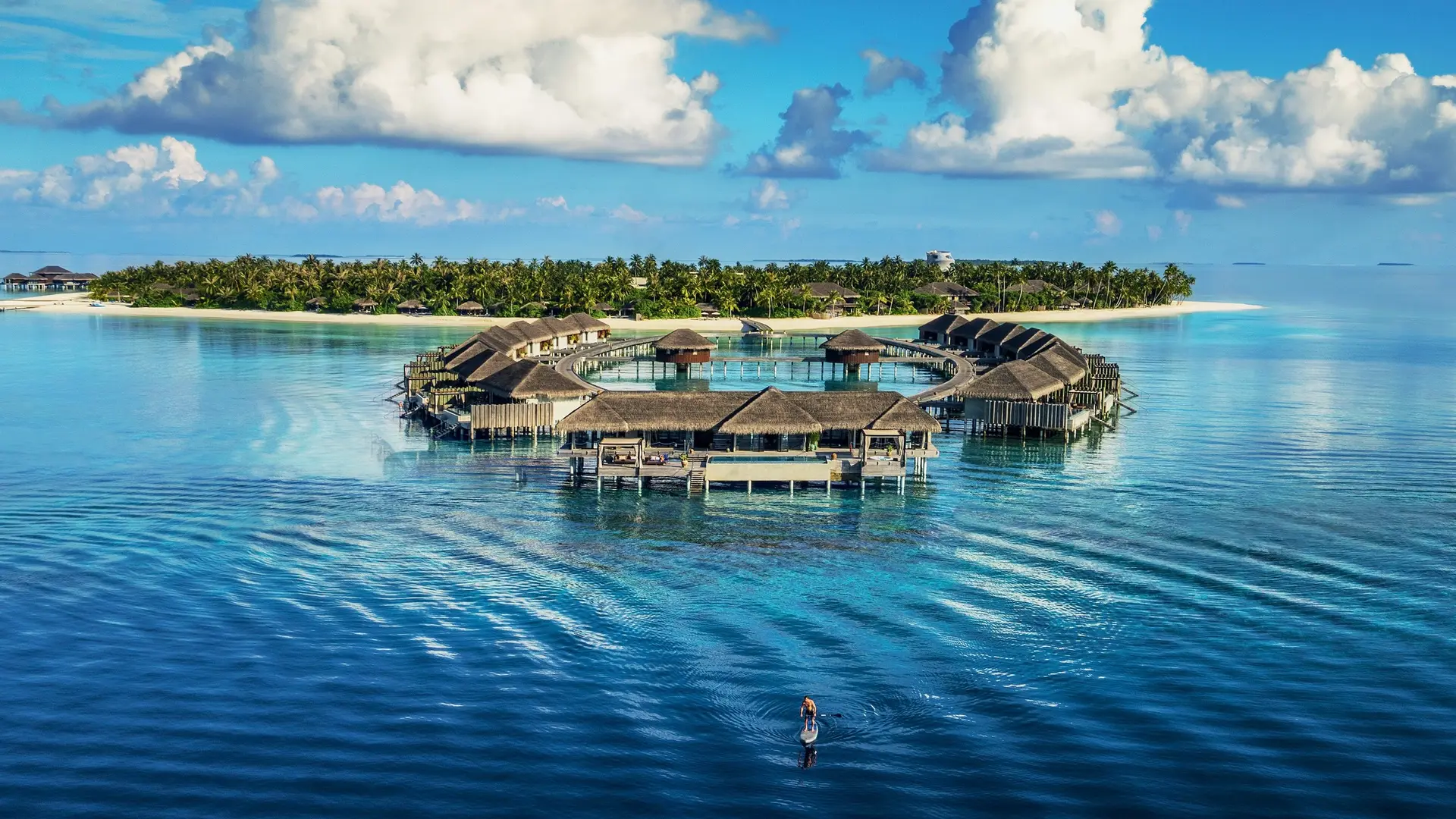 Hotel review Location' - Velaa Private Island - 2