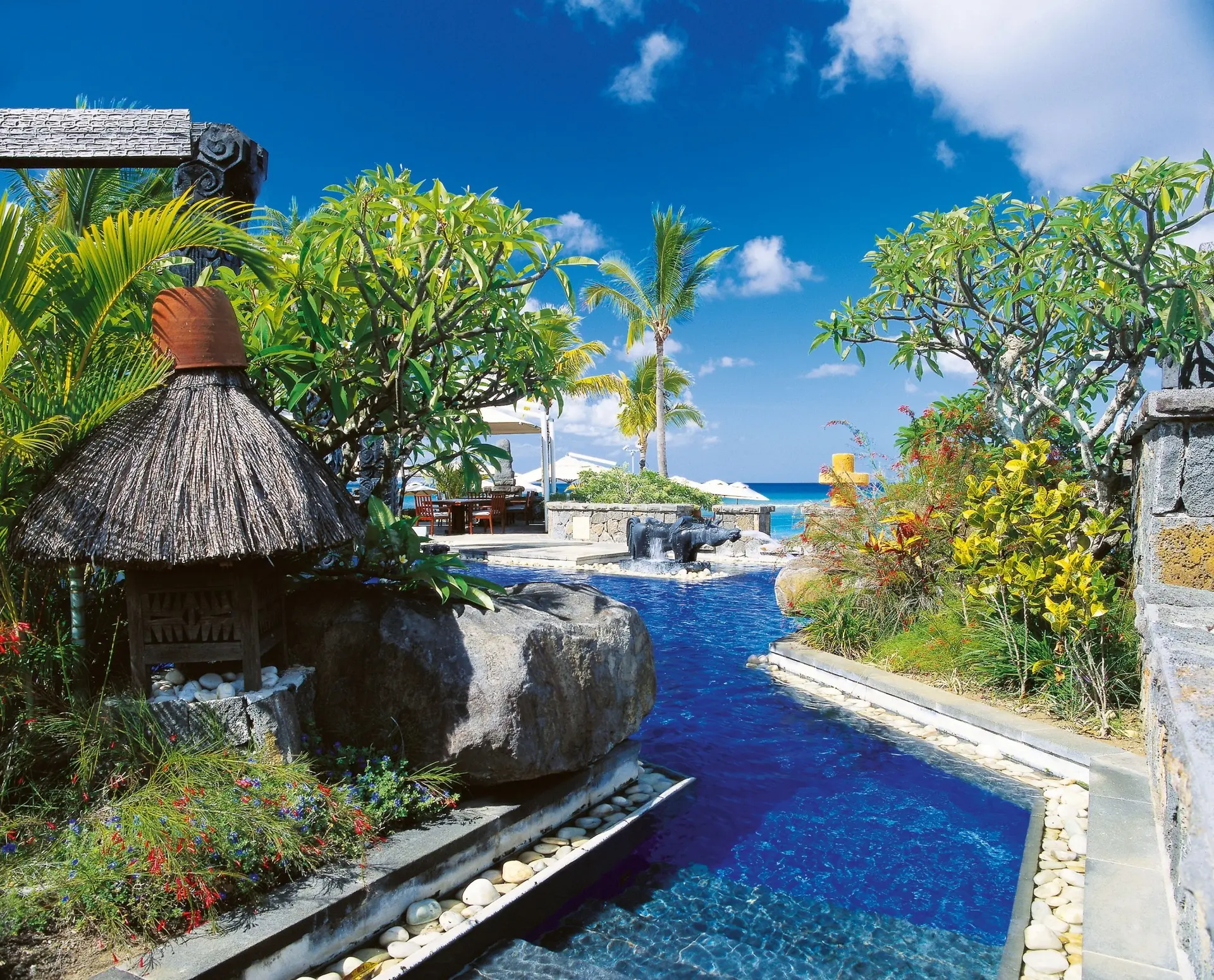 Hotel review Service & Facilities' - The Oberoi Mauritius - 9