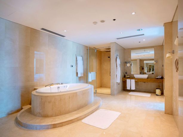 Verified hotel review - Hilton Doha - 20