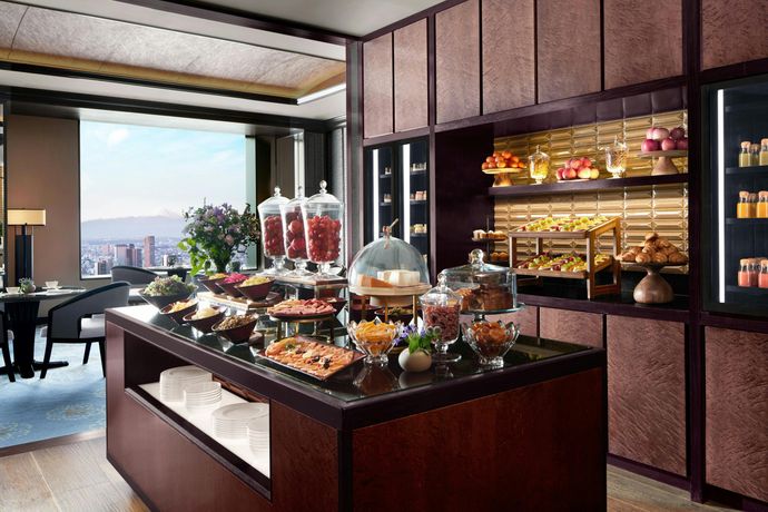 Verified hotel review - The Ritz-Carlton, Tokyo - 9