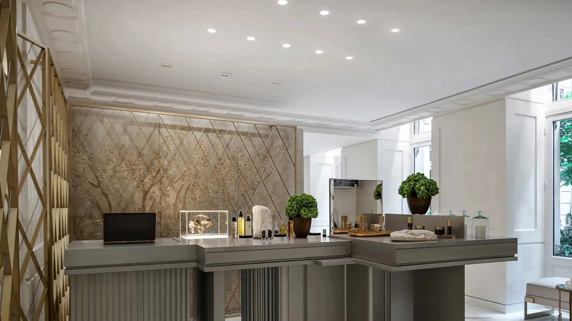 Hotel review Service & Facilities' - Hôtel de Crillon, A Rosewood Hotel - 1