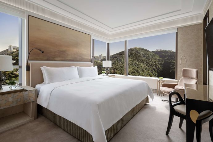 Verified hotel review - Island Shangri-La Hong Kong - 8