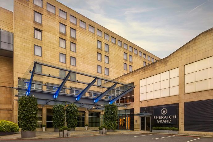 Sheraton Grand Hotel & Spa - 4