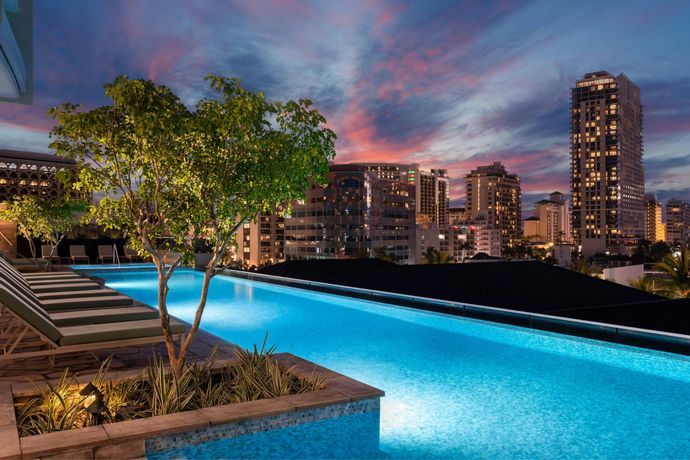 Verified hotel review - The Ritz-Carlton Residences Waikiki Beach Hotel - 16