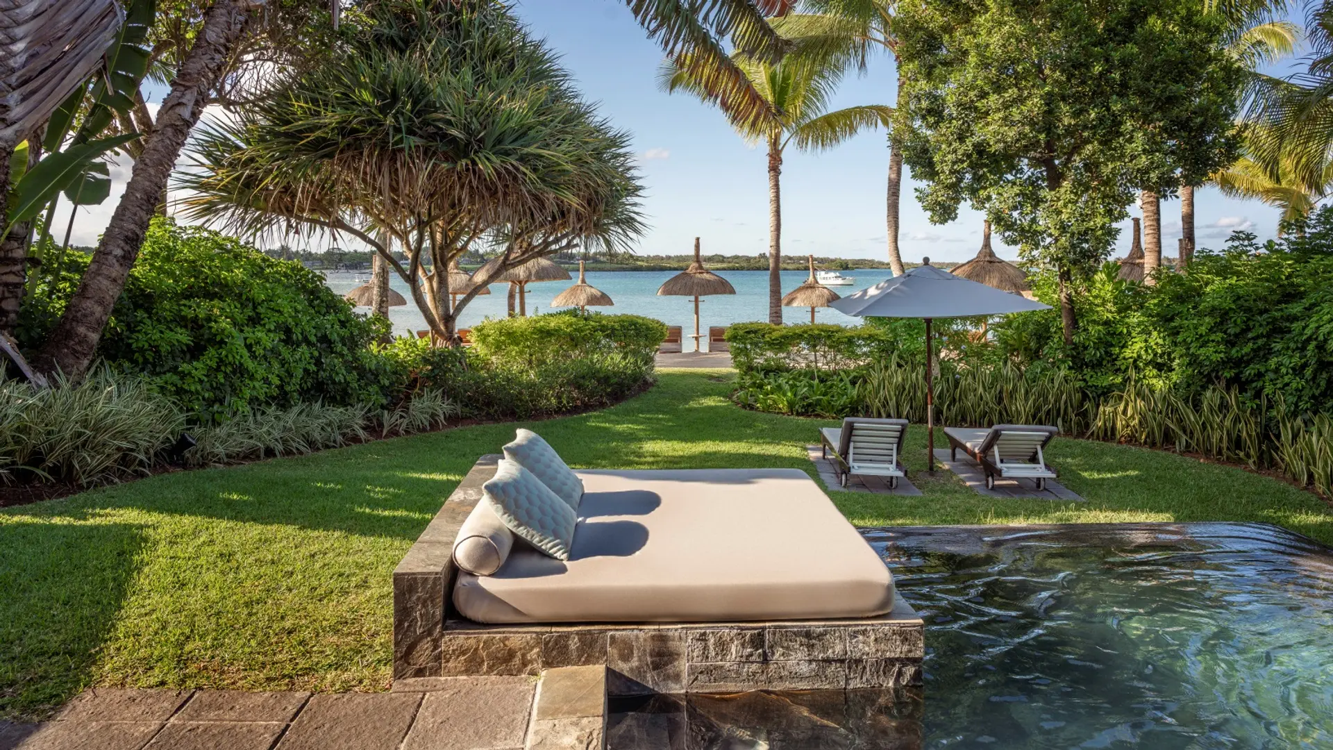 Hotel review Service & Facilities' - Four Seasons Resort Mauritius at Anahita - 8