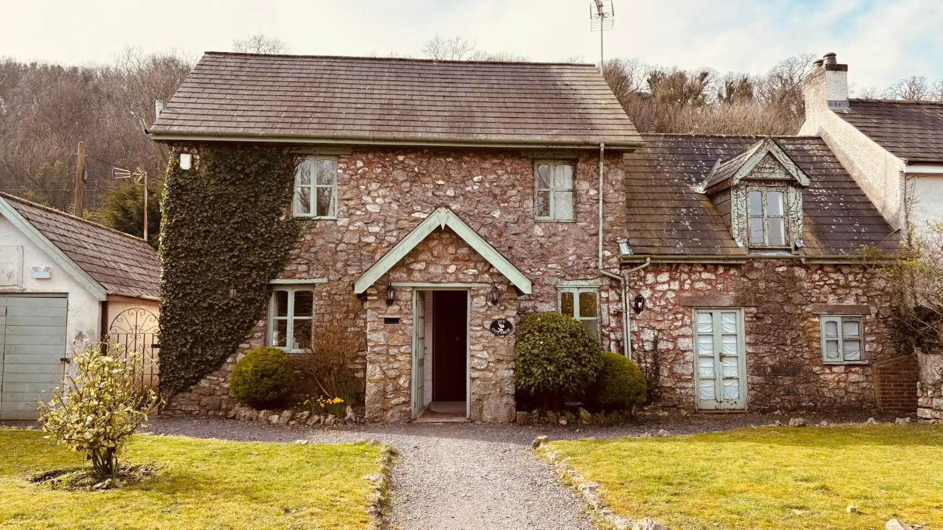 Review of Oxwich Bay Hotel - 13