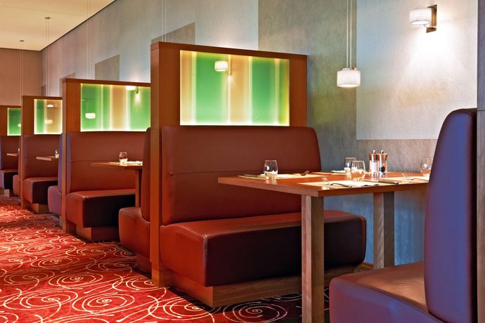 Verified hotel review - Hilton Frankfurt Airport - 12