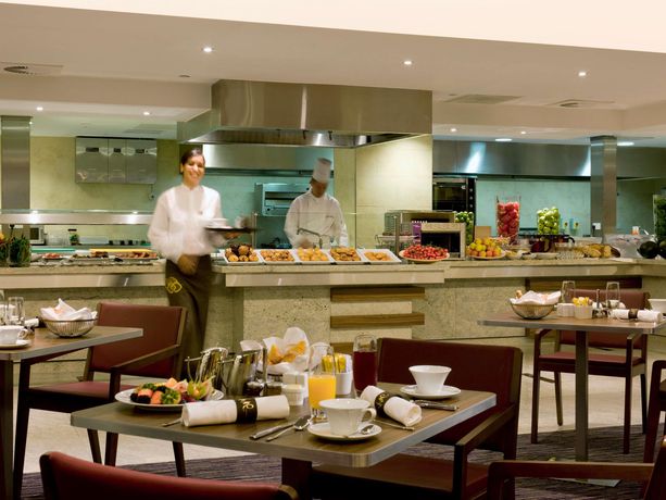 Sofitel London Heathrow - 53