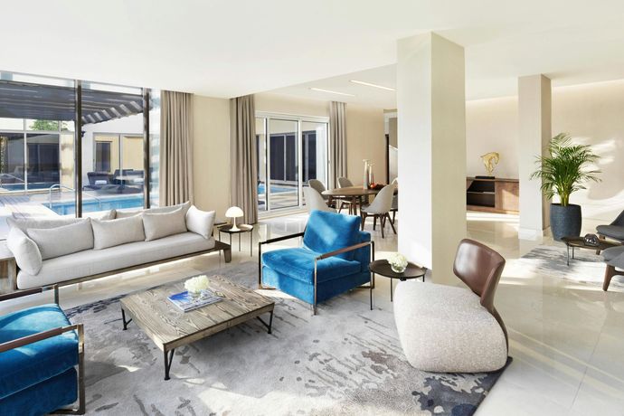 The Ritz-Carlton Abu Dhabi, Grand Canal - 11