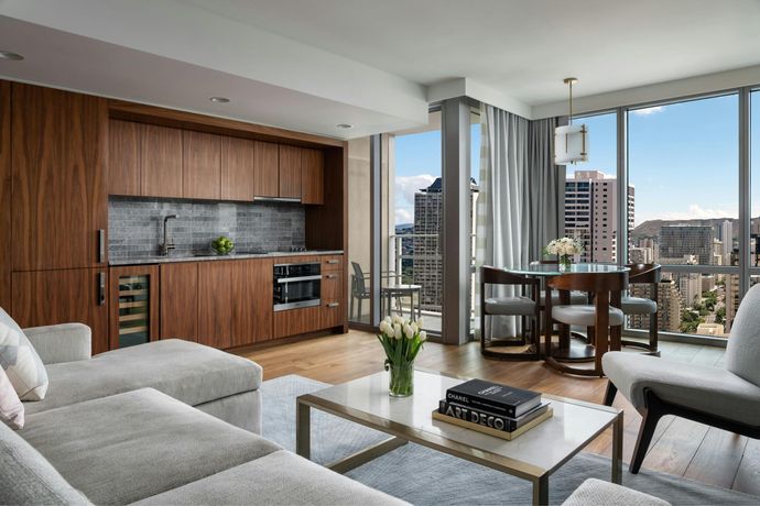 Verified hotel review - The Ritz-Carlton Residences Waikiki Beach Hotel - 15
