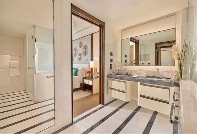 Verified hotel review - Al Faisaliah Suites - 52