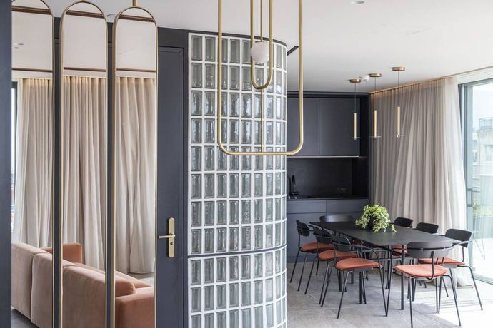 Perianth Hotel