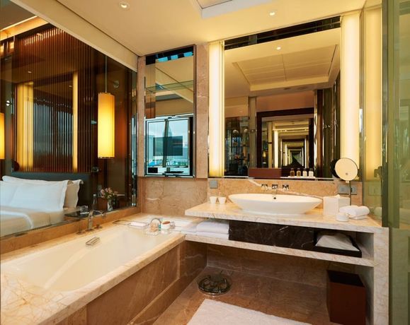 Verified hotel review - The Fullerton Bay Hotel Singapore - 33