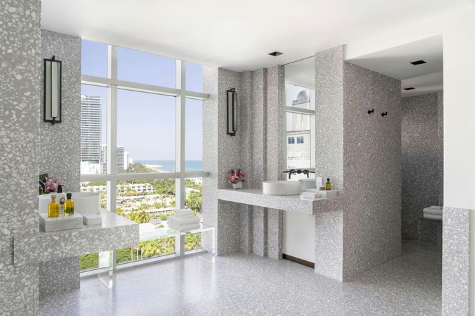 Verified hotel review - The Ritz-Carlton, South Beach - 46