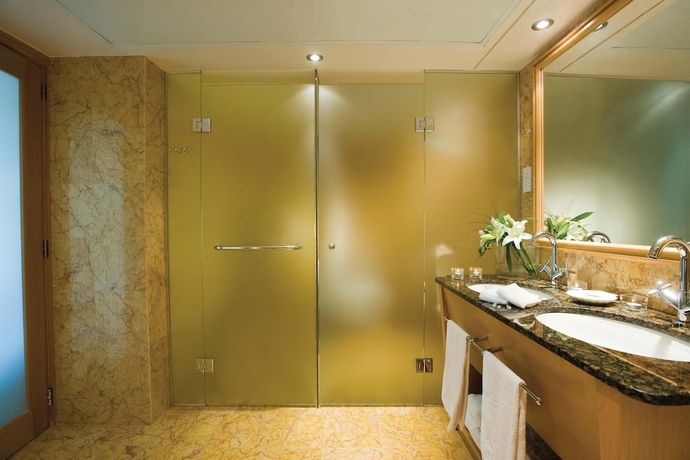 Constantinou Bros Asimina Suites Hotel
