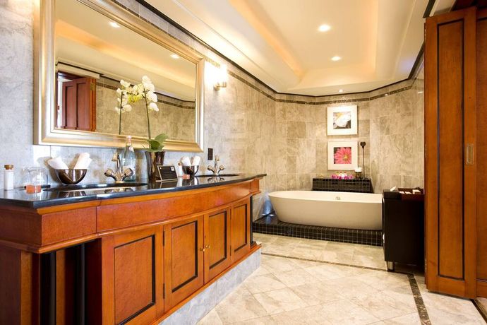Verified hotel review - Sandton Sun - 19