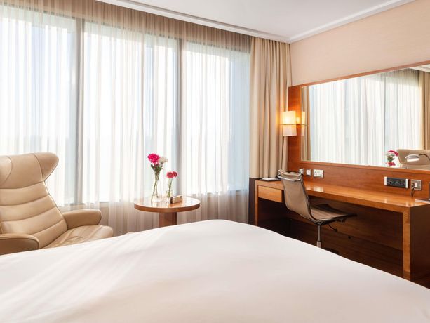 Sofitel London Heathrow - 54
