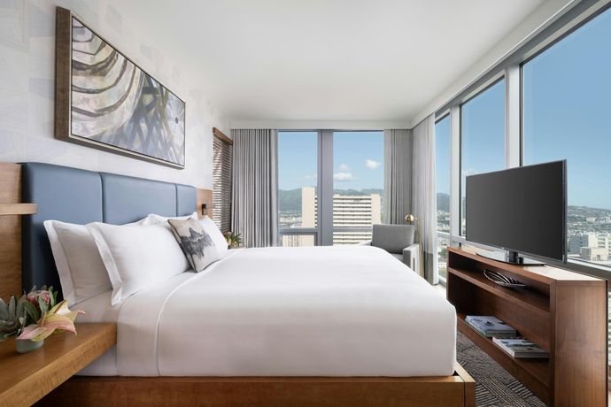 Verified hotel review - The Ritz-Carlton Residences Waikiki Beach Hotel - 2