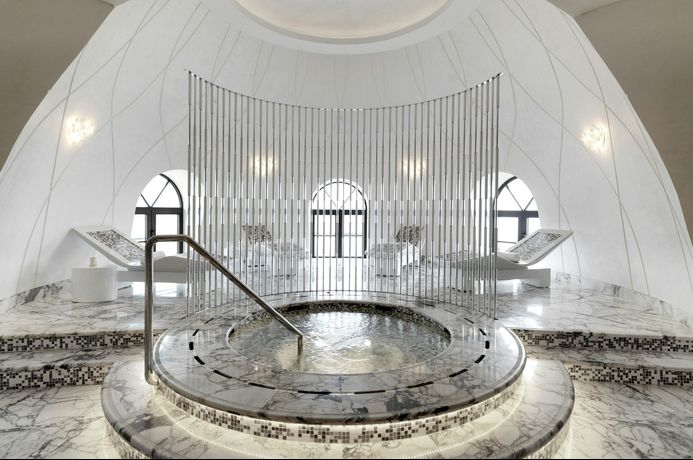 Four Seasons Hotel Baku - 20