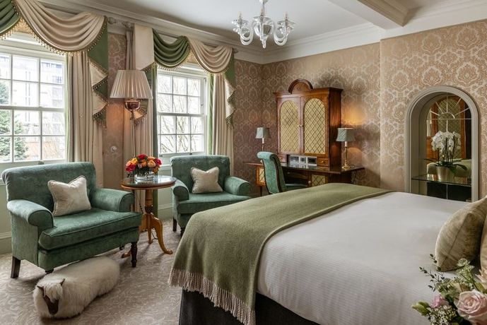 The Goring - 28